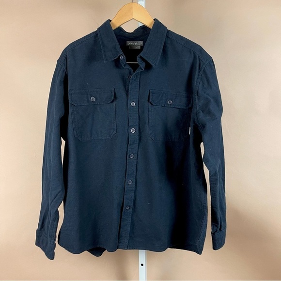 Eddie Bauer Size Medium Thick Flannel Button Up Chore Barn Outdoor grandpacore - Picture 1 of 8